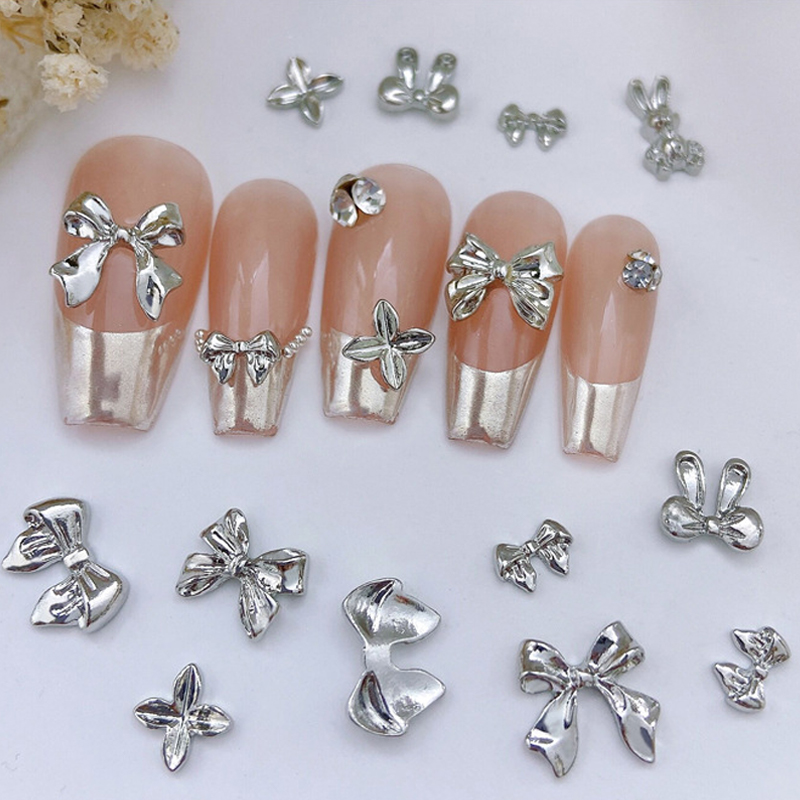 Trending Tech Accessories - 1 กระเป๋า 3D Silver Gold Bowknot