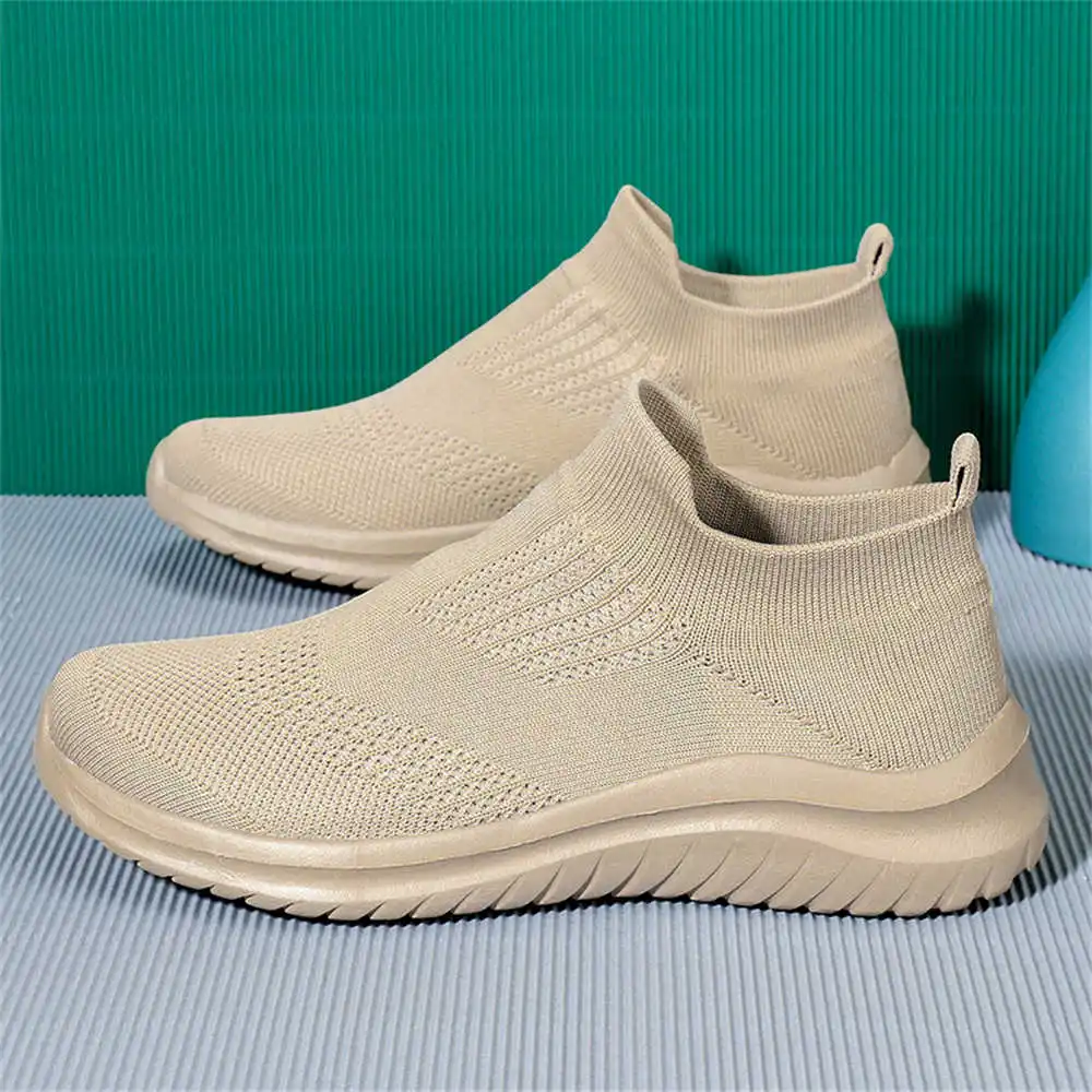 Beige Soft ใหม่รองเท้าเทนนิส M - Tech Accessories Uk บทวิจารณ์และราคา